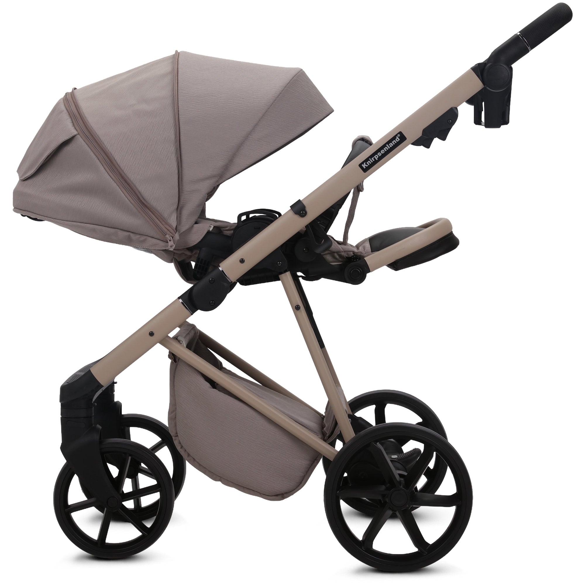 trendfarbe_cappuccino_kinderwagen_knirpsenland.jpg