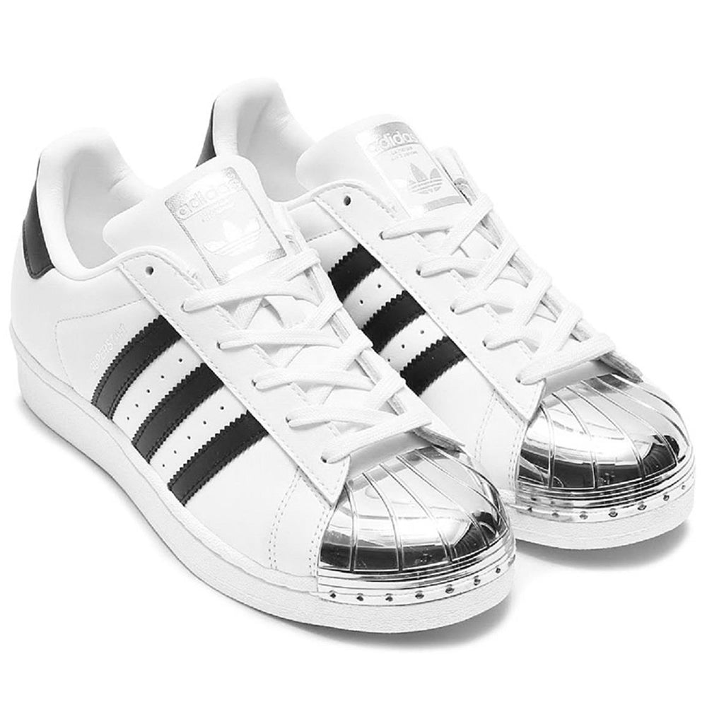 Black and silver superstars online